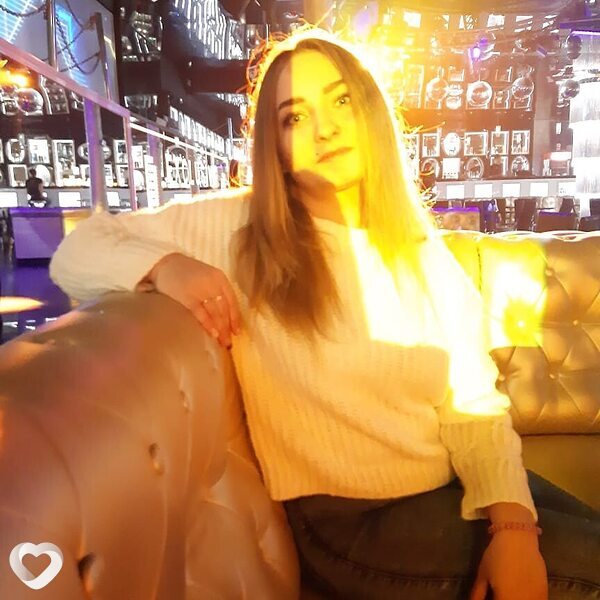 Кристина, 27, Барнауле — анкета №3149036