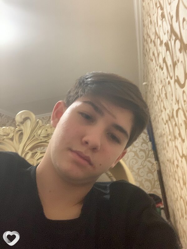 Alex, 27, Фергана — анкета №3149569