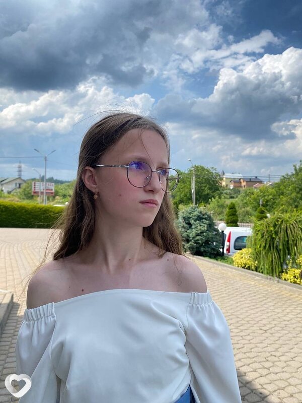 Аня, 18, Львове — анкета №3149997