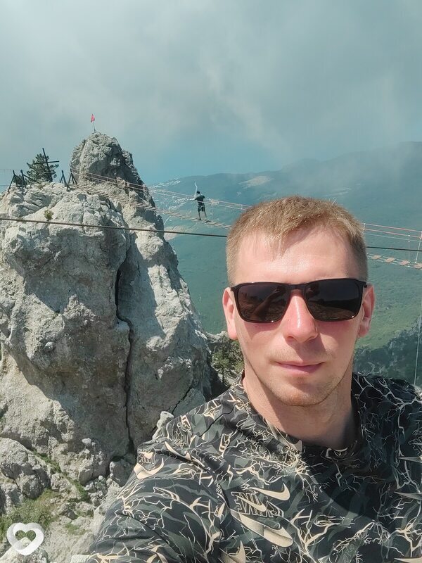 Олег, 31, Иванове — анкета №3150022