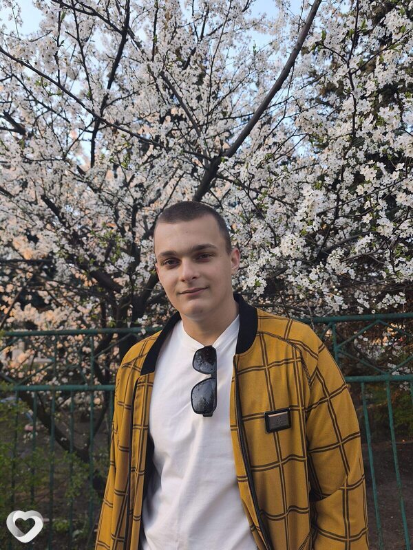 Аким, 19, Макеевке — анкета №3150124