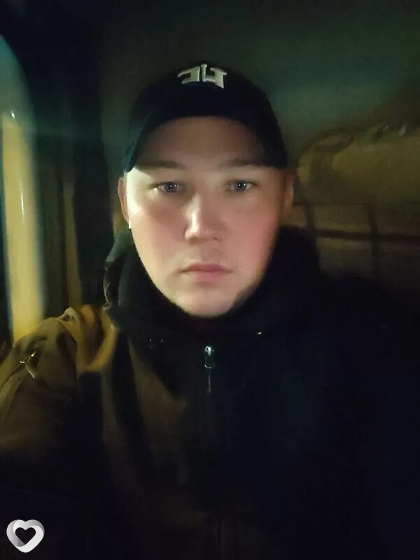 Anton, 26, Самаре — анкета №3150227
