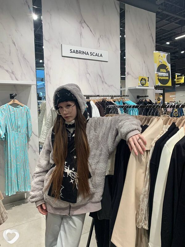 Сабрина, 18, Красноярске — анкета №4685167