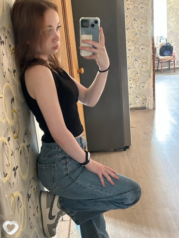 Карина, 22, Лобне — анкета №3151327