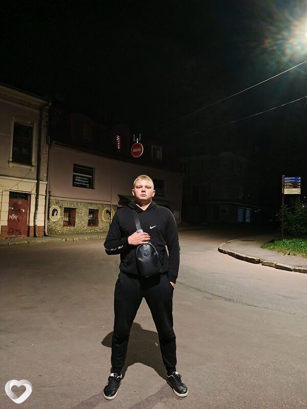Тарас, Явор