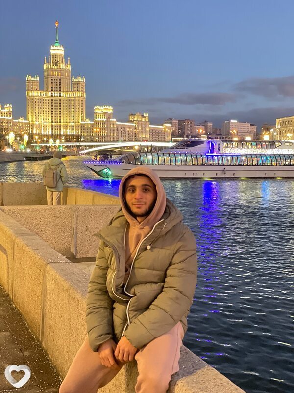 Равшан, 23, Москве — анкета №3153299