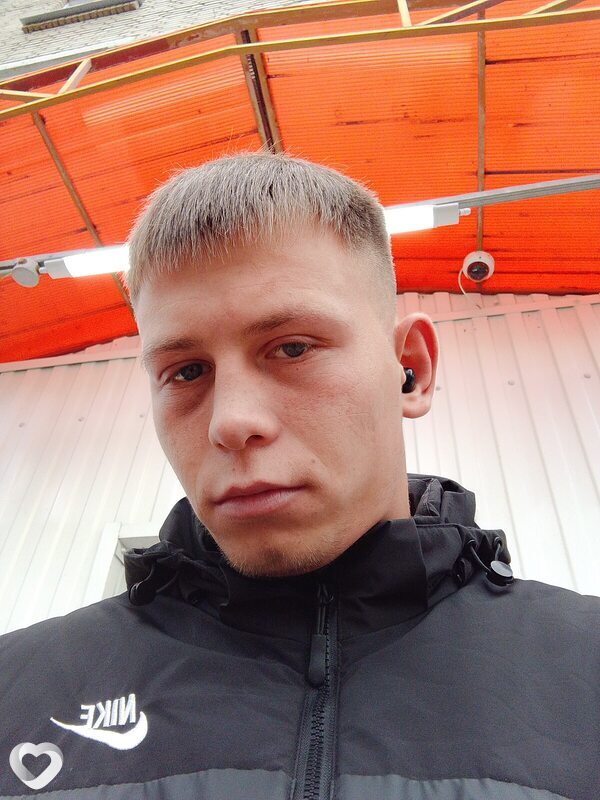 Денис Девин, 24, Новоуральске — анкета №3153311