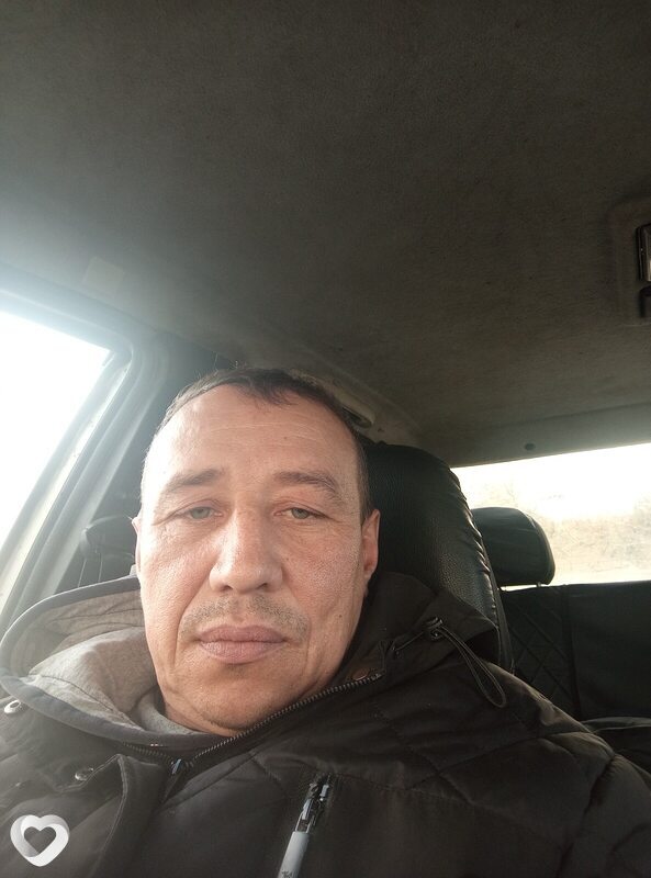 Ден, 42, Валуйках — анкета №3153450