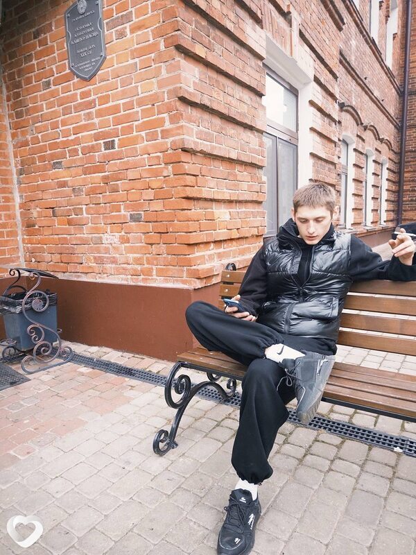 Влад, 21, Быхове — анкета №3153528