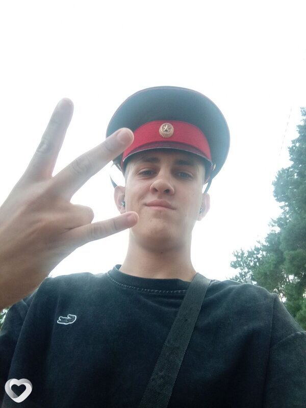 Андрей, 19, Благовещенске — анкета №3153966