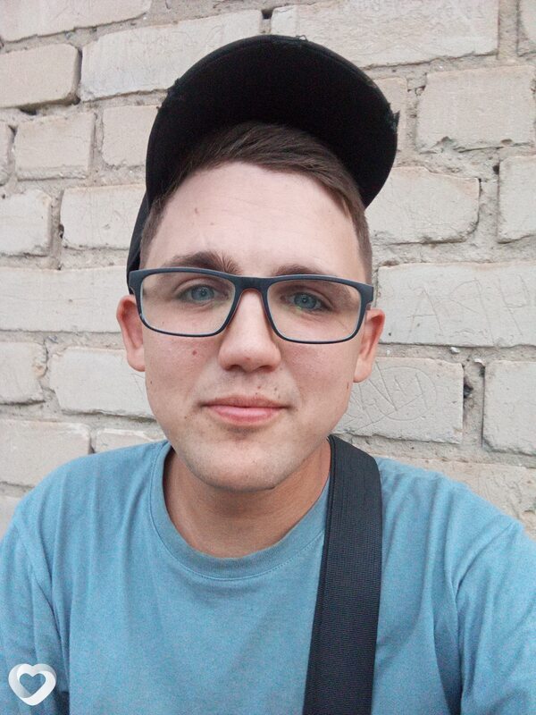 Саня, 23, Мелитополе — анкета №3154095