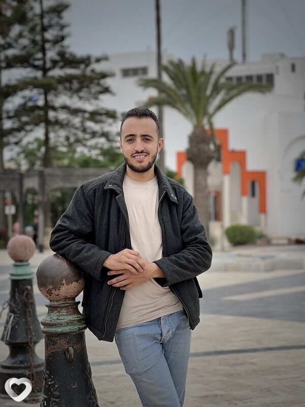 Younes Bouaoud, 26, Ханты-Мансийске — анкета №3154663