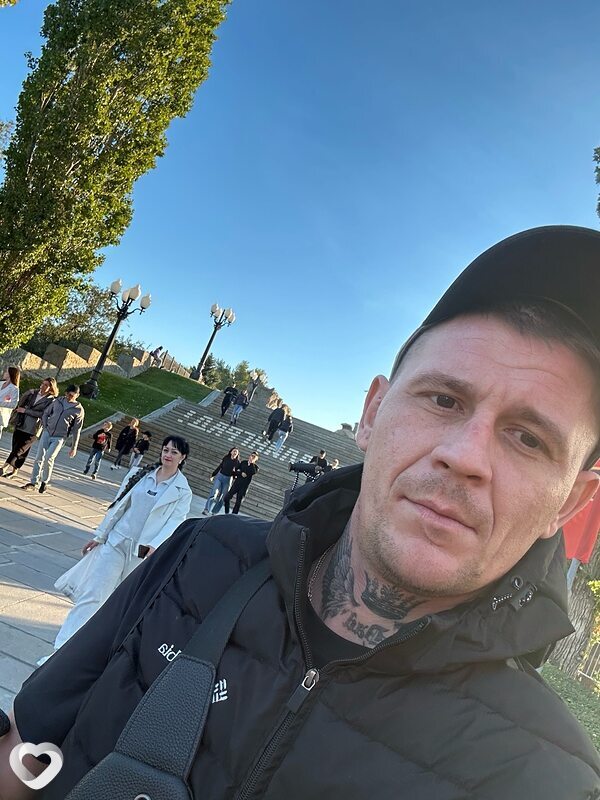 Вадик, 36, Ростове-на-Дону — анкета №3155368