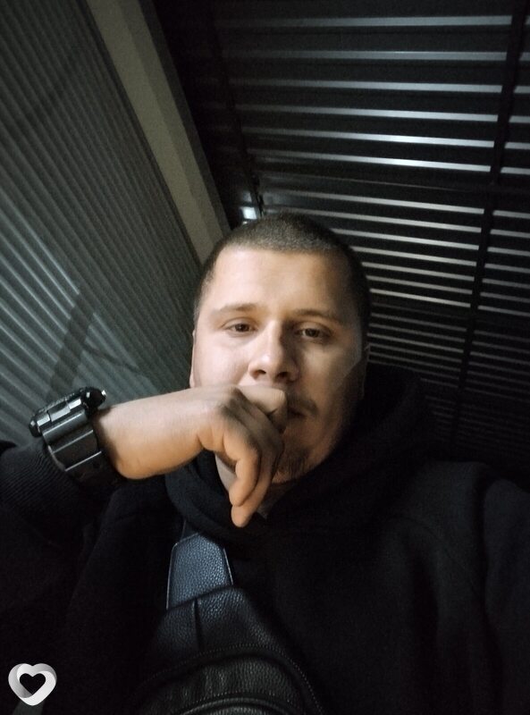 Валентин, 28, Саках — анкета №3156177
