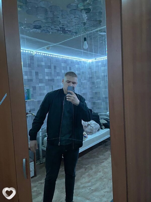 Артур, 20, Самаре — анкета №3156211
