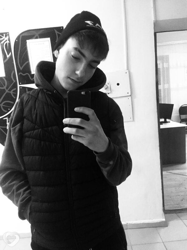 Михайл, 21, Щучинске — анкета №3156841