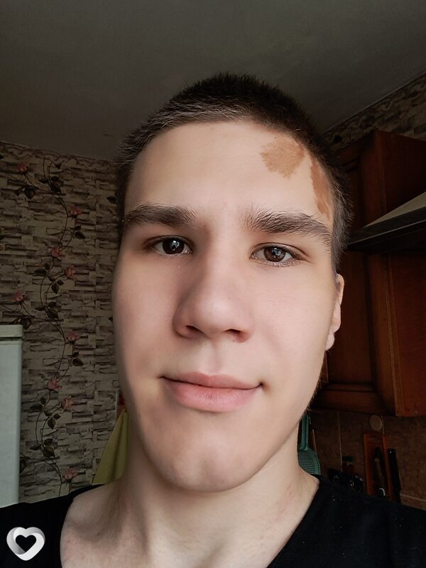 Валера, 19, Биробиджане — анкета №3156920
