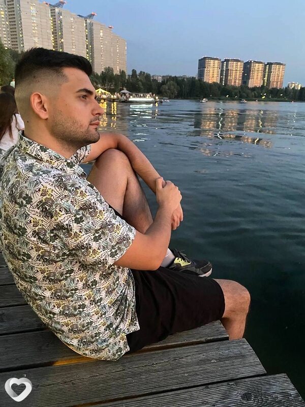 Арсений, 26, Воронеже — анкета №3156938