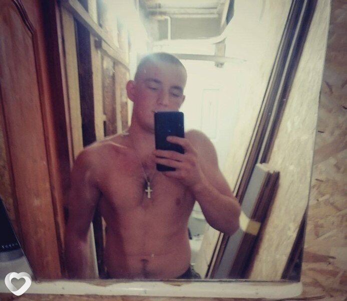 Виктор, 20, Липецке — анкета №3157674
