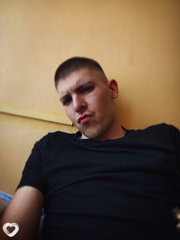 Никита, 22, Ужуре — анкета №3158331