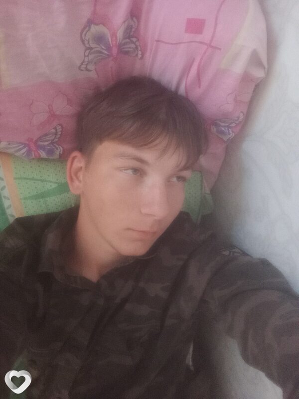 Станислав, 19, Иванове — анкета №3158414