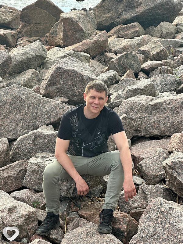 Павел, 39, Сосновом Боре — анкета №3159319