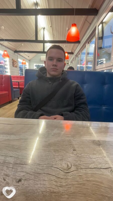 Андрей, 19, Самаре — анкета №3159686