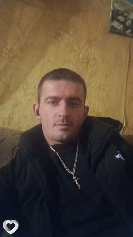 Олег, 31, Харькове — анкета №3160473
