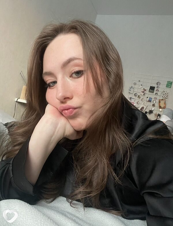 Анна, 19, Екатеринбурге — анкета №3161306