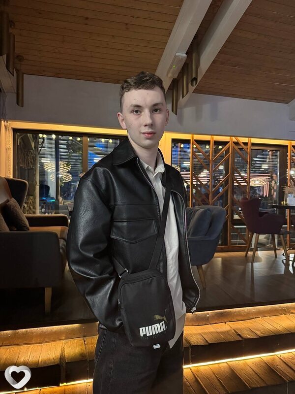 Артемий, 18, Балашихе — анкета №3162167