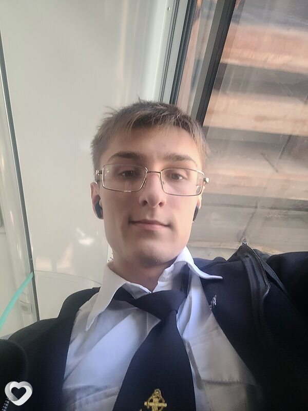 Михаил, 19, Новосибирске — анкета №3162799