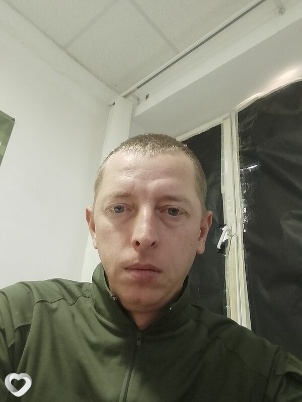 Павел, 37, Красном Луче — анкета №3163408