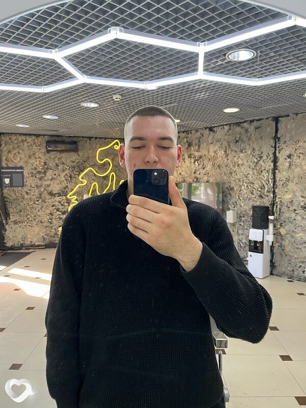 Давид, 20, Альметьевске — анкета №3163686