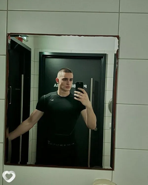 Марк, 27, Барнауле — анкета №3164461