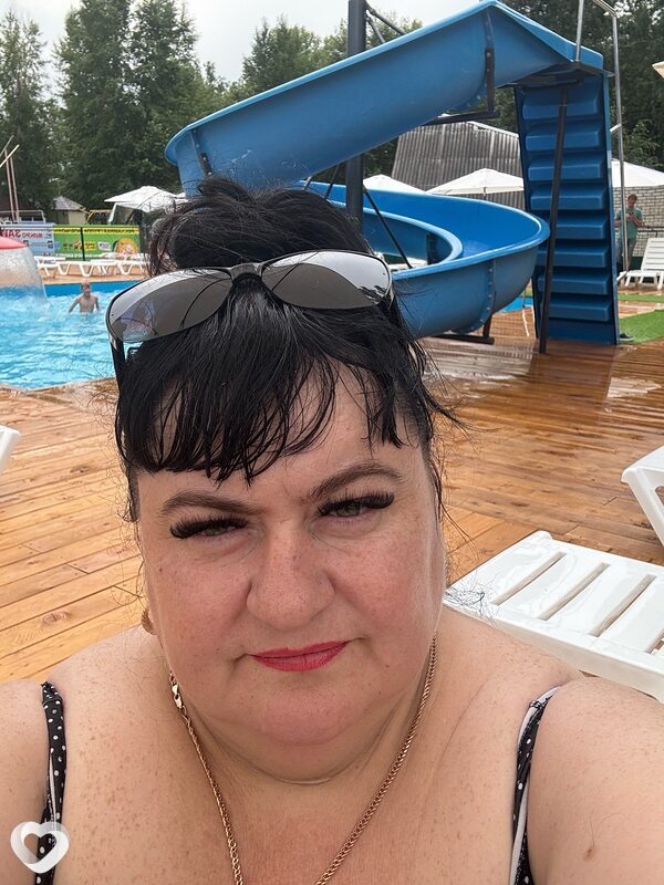 Олеся, 44, Мысках — анкета №3165379