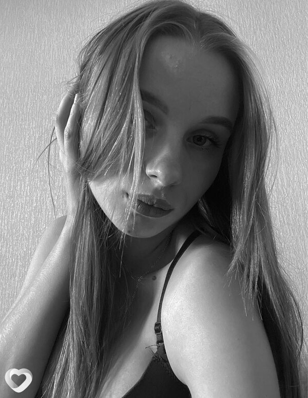 Снежана, 20, Юрге — анкета №3165817