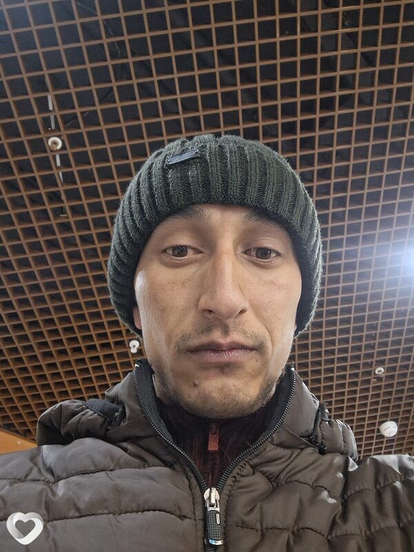 Ризо, Ноябрьск