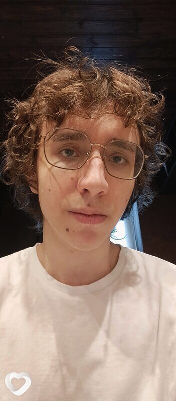 Анатолий, 19, Москве — анкета №3166397