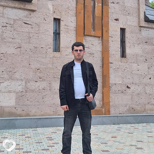 Вазген, 28, Мариуполе — анкета №3167631