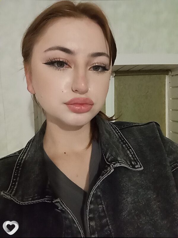 Ирина, 20, Ростове-на-Дону — анкета №3167603