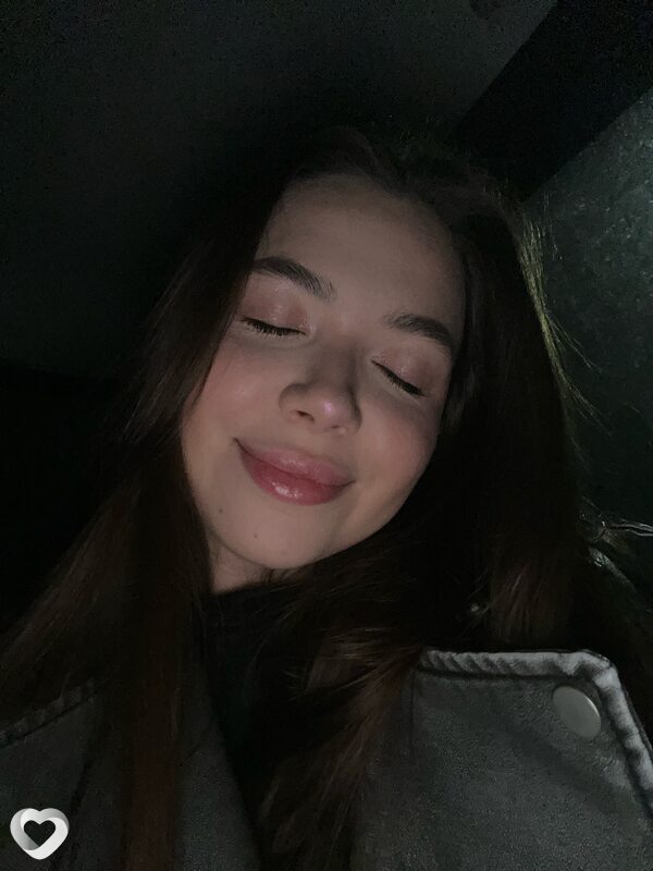 Алинка, 22, Екатеринбурге — анкета №3168867
