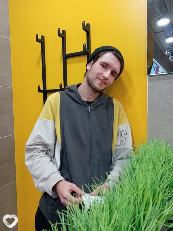 Данила, 19, Барнауле — анкета №3169036
