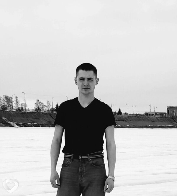Даня, 22, Москве — анкета №3169511