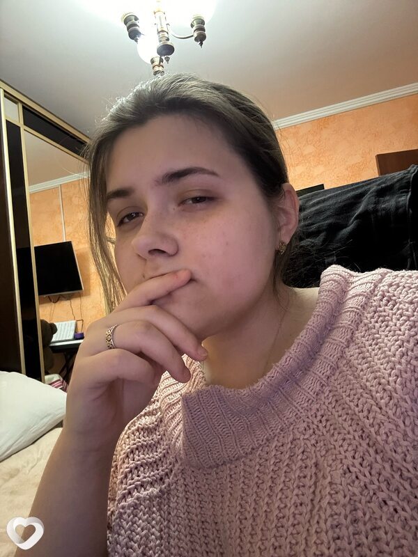 Еся, 19, Ростове-на-Дону — анкета №3170081