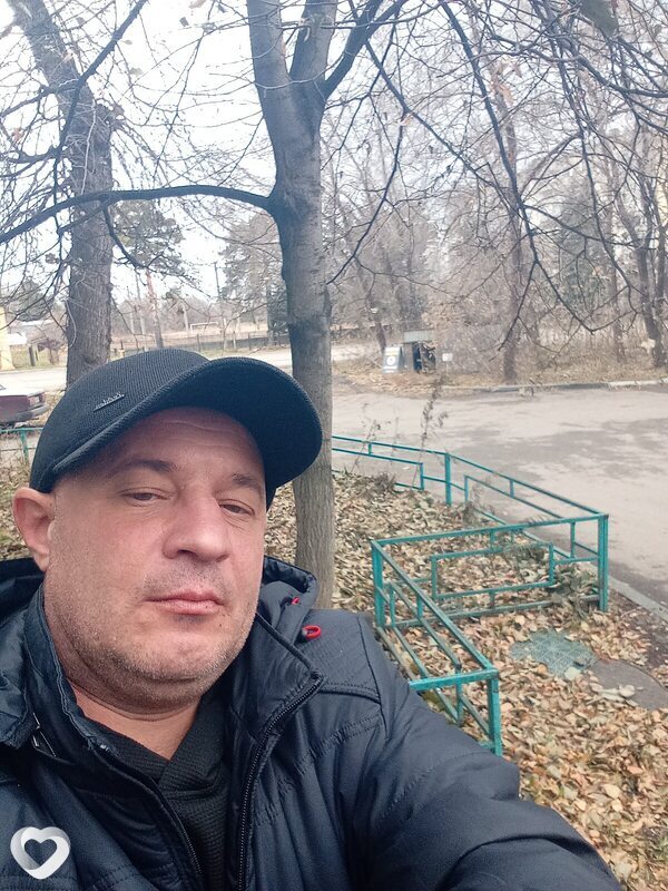 Дмитрий, 44, Бийске — анкета №3170927