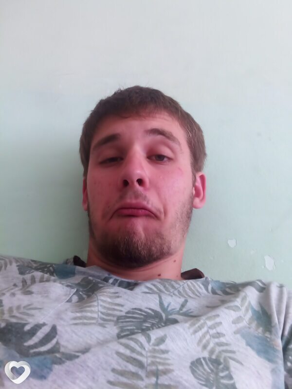 Андрей, 21, Адлер — анкета №3171302