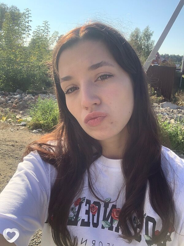 Яна, 22, Москве — анкета №3171306
