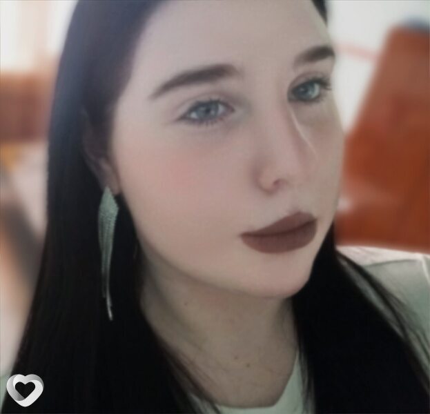 Аня, 19, Саратове — анкета №3171404