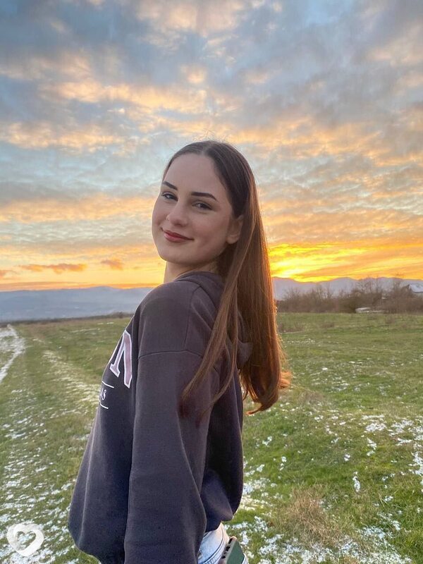 Юлия, 19, Новосибирске — анкета №3171378
