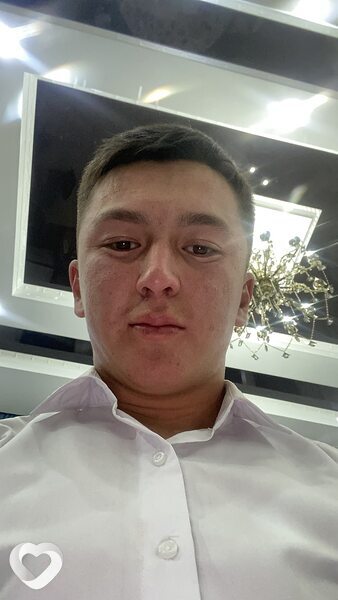 Алиш, 20, Якутске — анкета №3172151